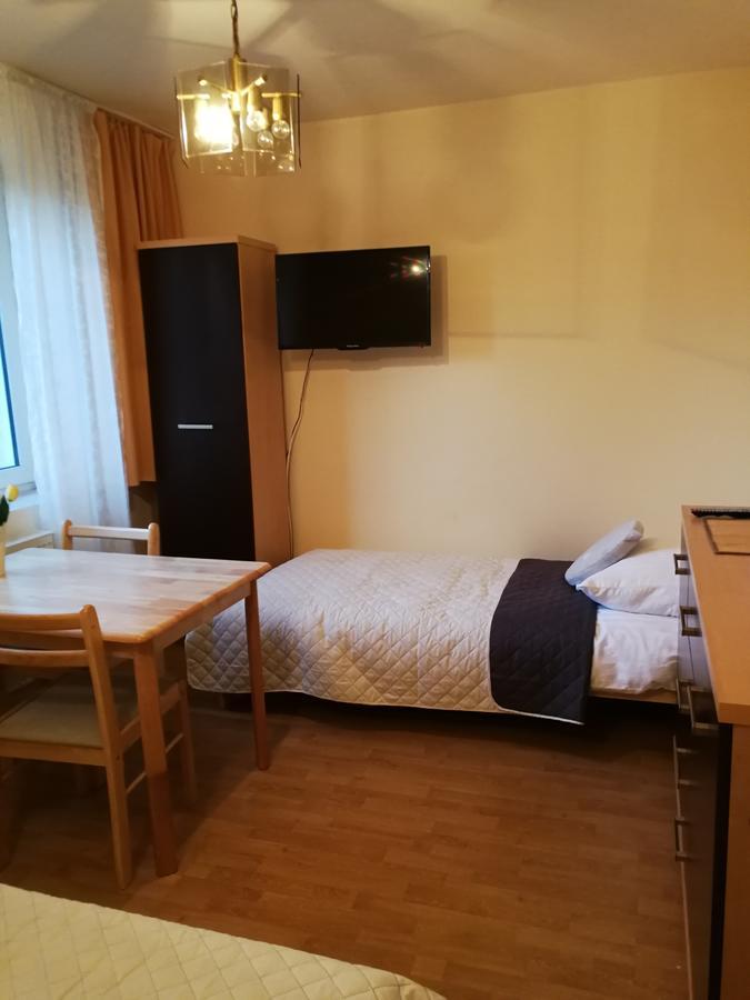 Noclegi U Mai Olsztyn  Buitenkant foto