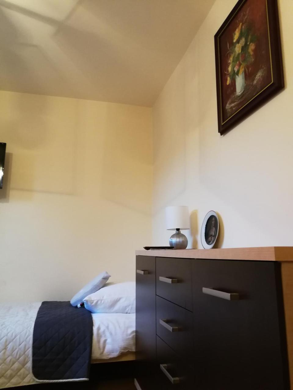 Noclegi U Mai Olsztyn  Buitenkant foto